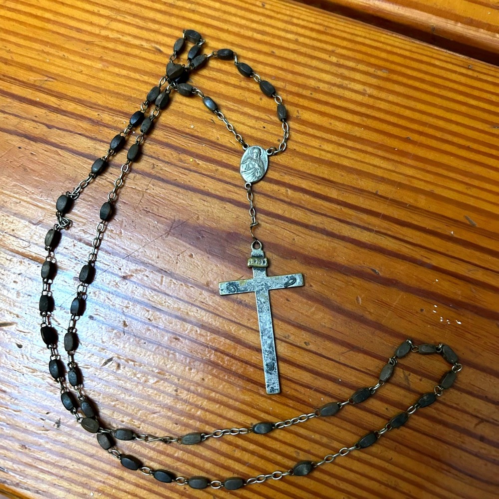 Vintage Wood Bead Rosary Necklace Sacred Heart Jesus Medal INRI Crucifix 18.5"